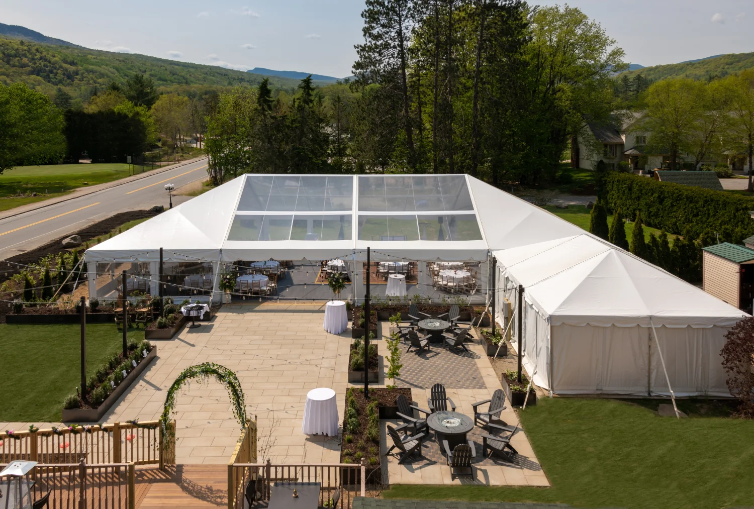 The Wentworth Inn deck with tent and tables